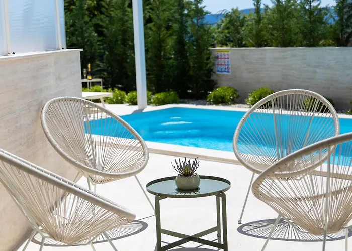 Terra Villa *